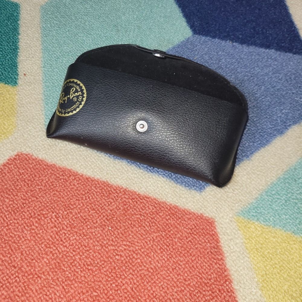 Ray-Ban‎ Black Sunglasses Case Luxottica Snap Closure Faux Leather Accessory